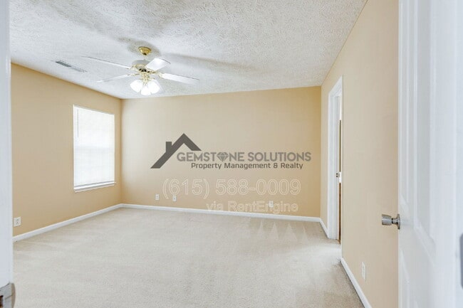 Building Photo - 1418 Owasa Trail