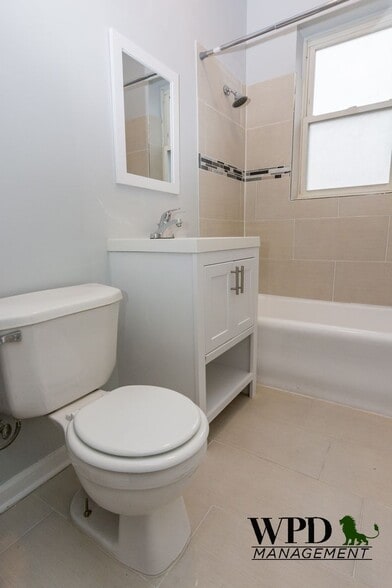 Building Photo - 7305 S Stewart Ave