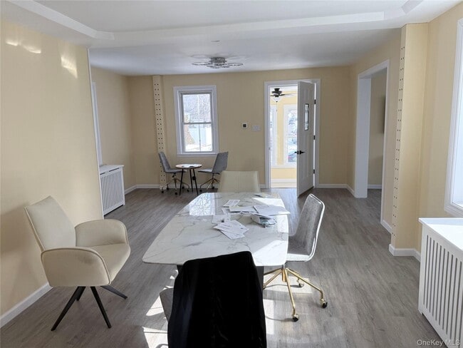 Building Photo - 363 Hewlett Pkwy