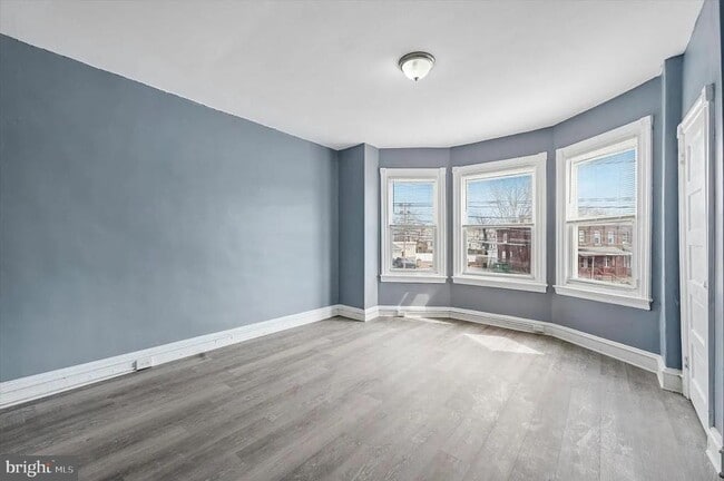 Building Photo - 1110 Morton Ave