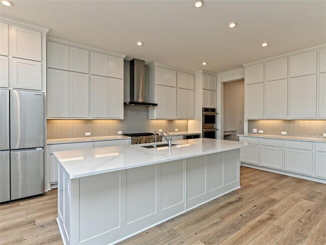 Building Photo - 270 Prairie Clover Dr