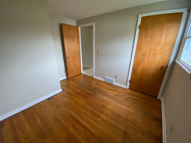 Building Photo - Ranch Style home for rent- Cicero!