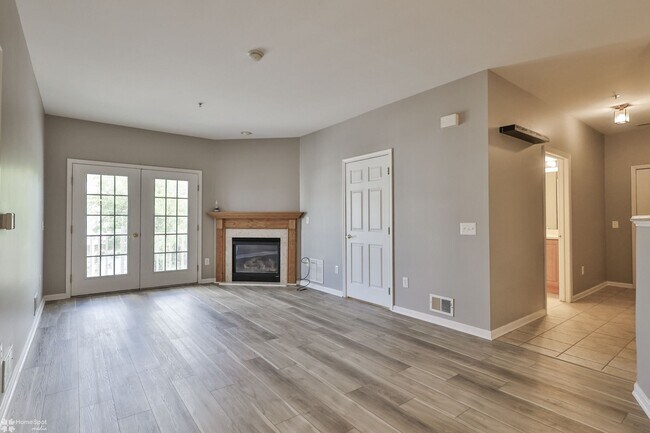 Building Photo - 2 bedroom condo at Country Classics at Morgan Hill