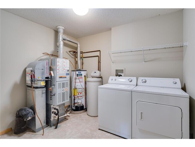 Building Photo - 17674 96th Ave N