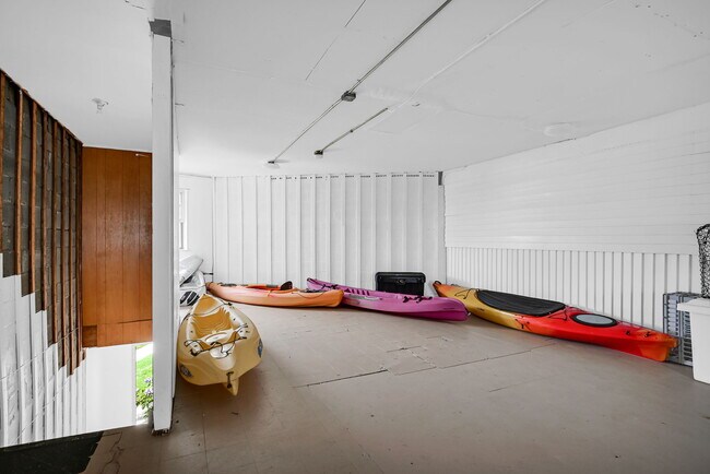 Building Photo - 97 Wharfside Dr