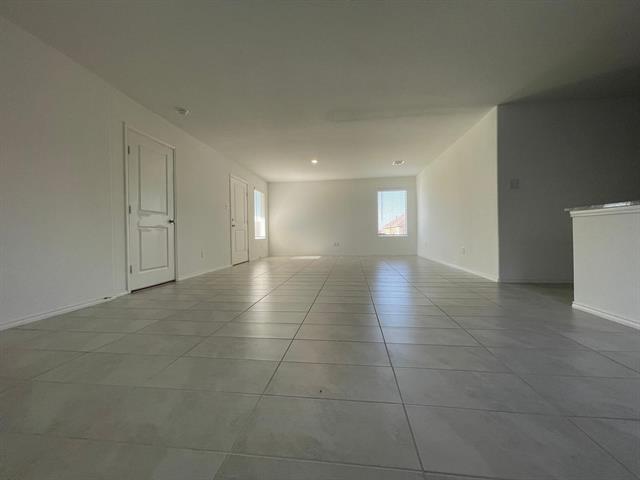 Building Photo - 8701 Whistling Duck Dr