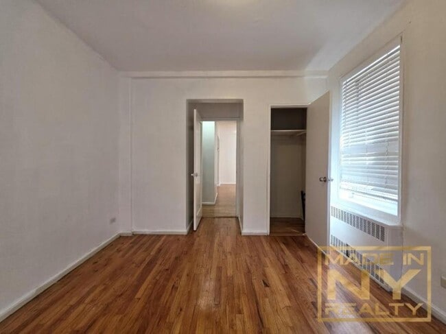 Building Photo - 2 bedroom in FOREST HILLS NY 11375
