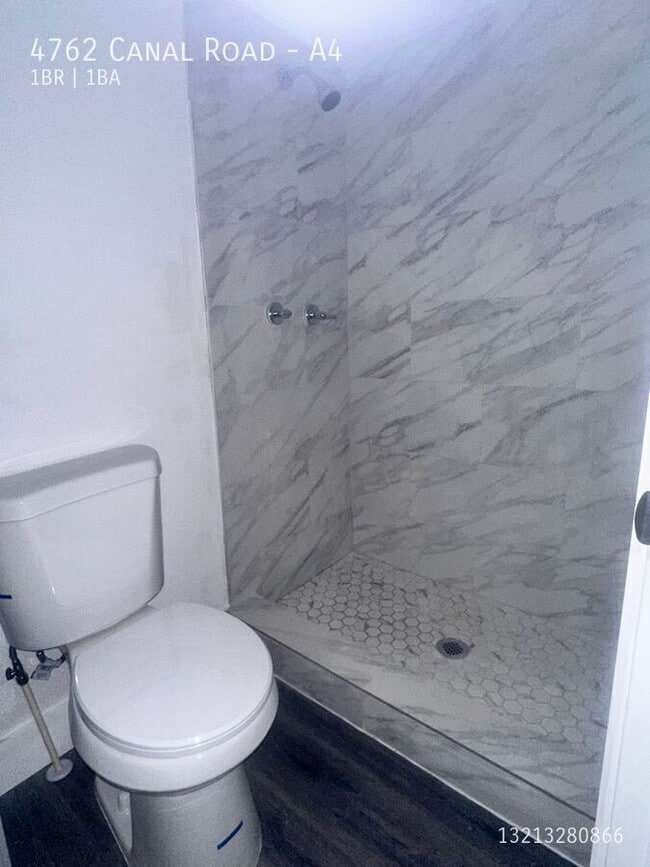 Building Photo - 4762 Canal Rd