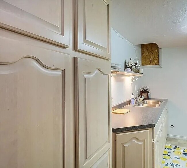 Building Photo - Fantastic home, in a great location!!!