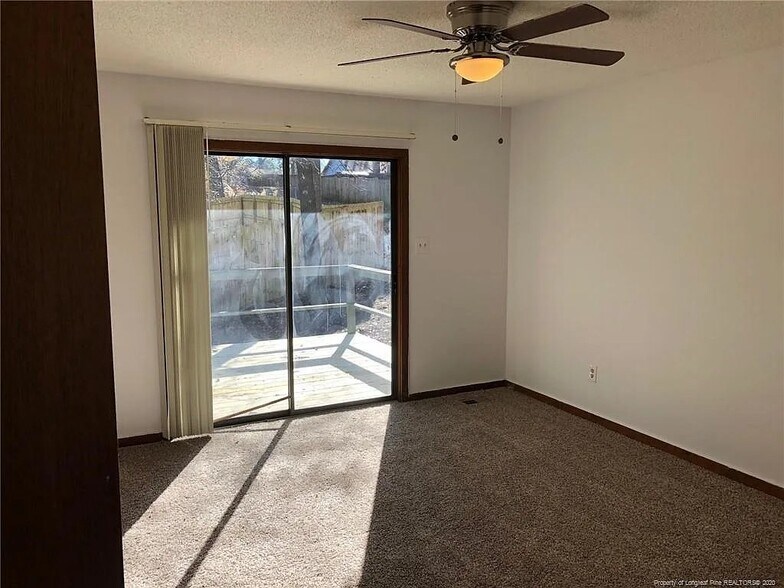 Building Photo - 410 Watergap Dr