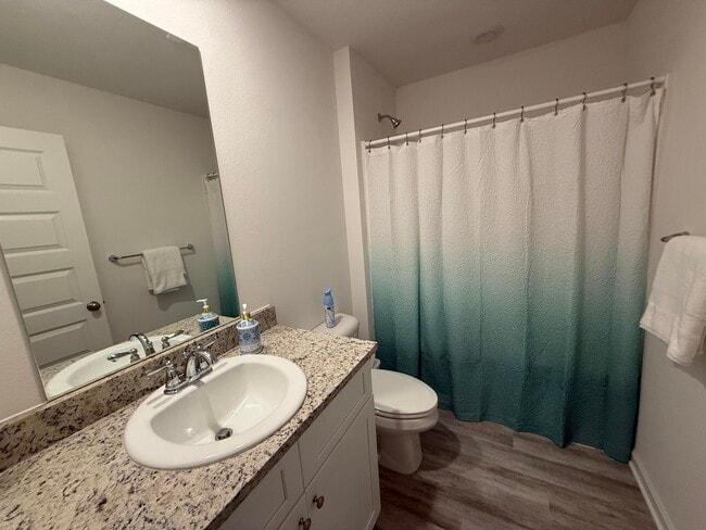 Building Photo - 225 Gray Owl Dr