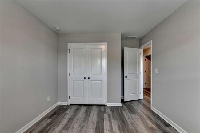 Building Photo - 125 Osprey Overlook Dr
