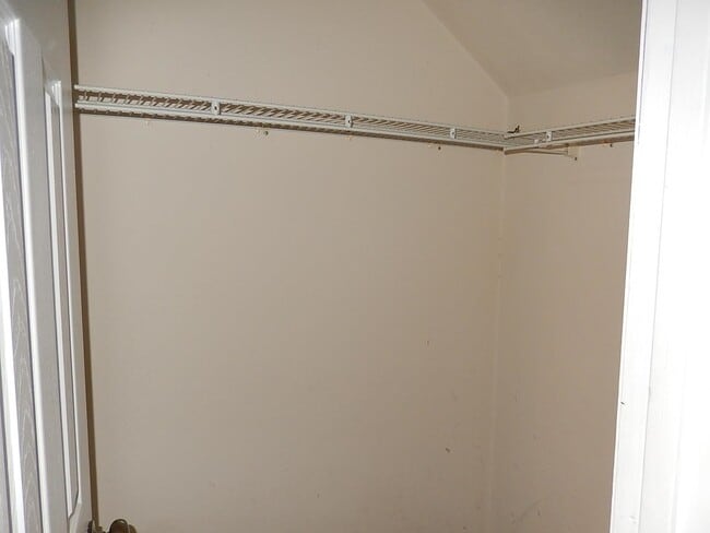 Building Photo - 1081 Ocala Rd