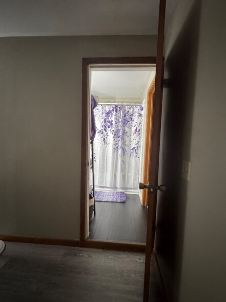 Building Photo - 112 S Virginia St