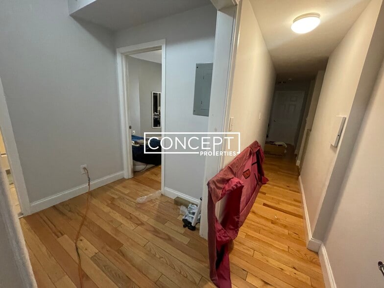 Building Photo - 55 Dudley St