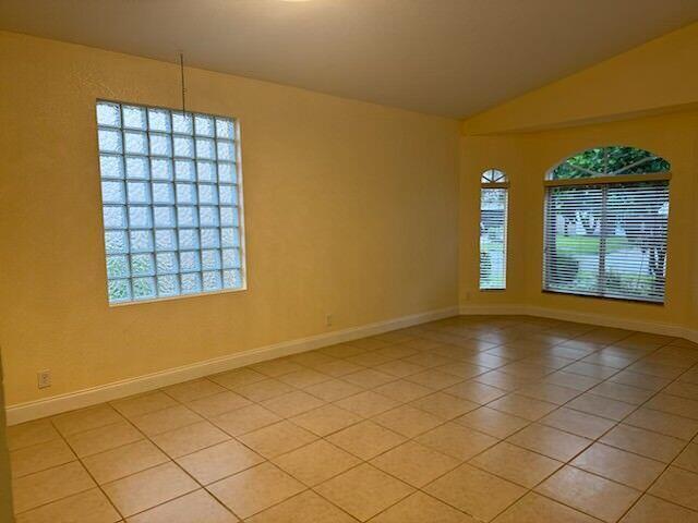 Building Photo - 759 Gazetta Way