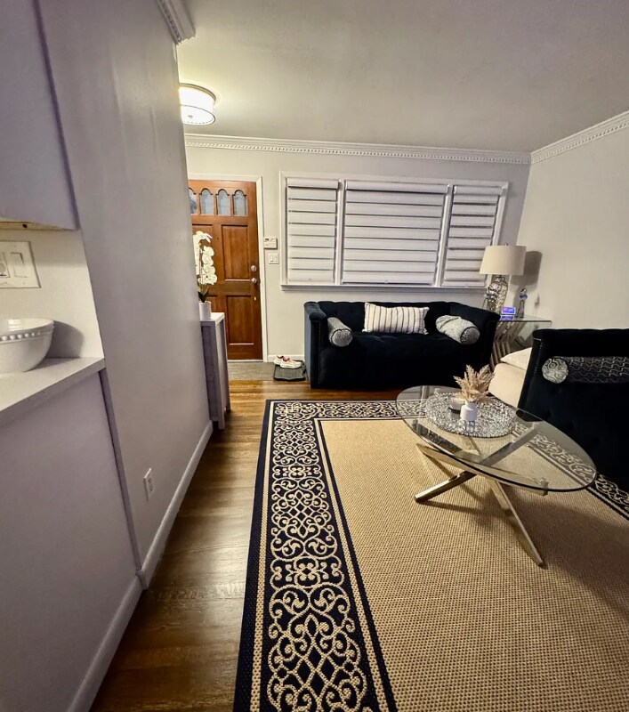 Building Photo - 80 Hickory Rd