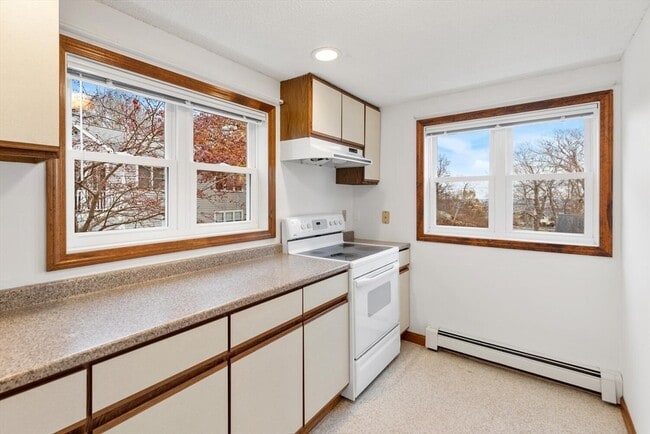 Building Photo - 3 Sandpiper Ln