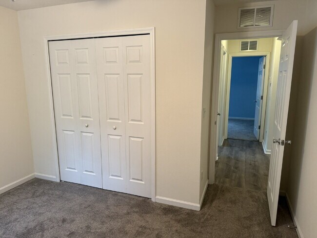 Building Photo - FOR RENT!!!!!-   2nd months rent is FREE!!!!