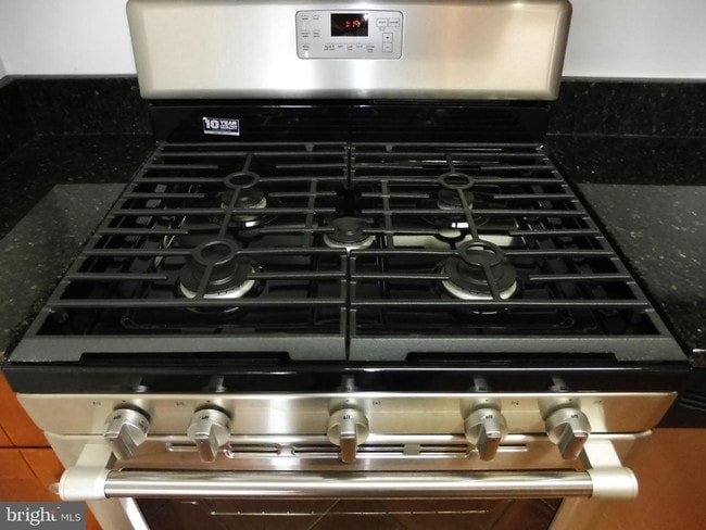 Building Photo - 4242 East-West Hwy