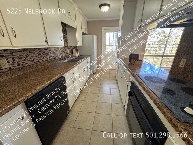 Building Photo - 5225 Nelbrook Dr