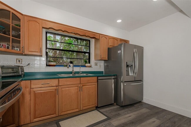 Building Photo - 1501 NW 90th Way