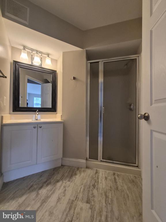 Building Photo - 5916 Founders Hill Dr