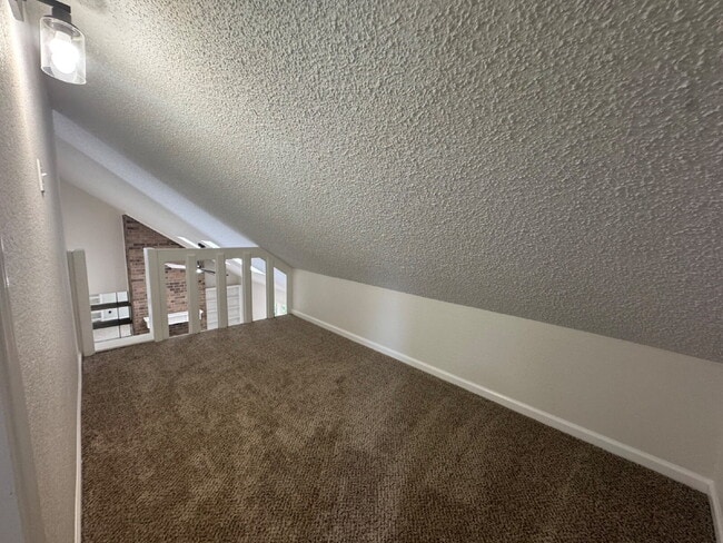 Building Photo - Beautiful 2 Story Home Across the Street From Preston Elementary!