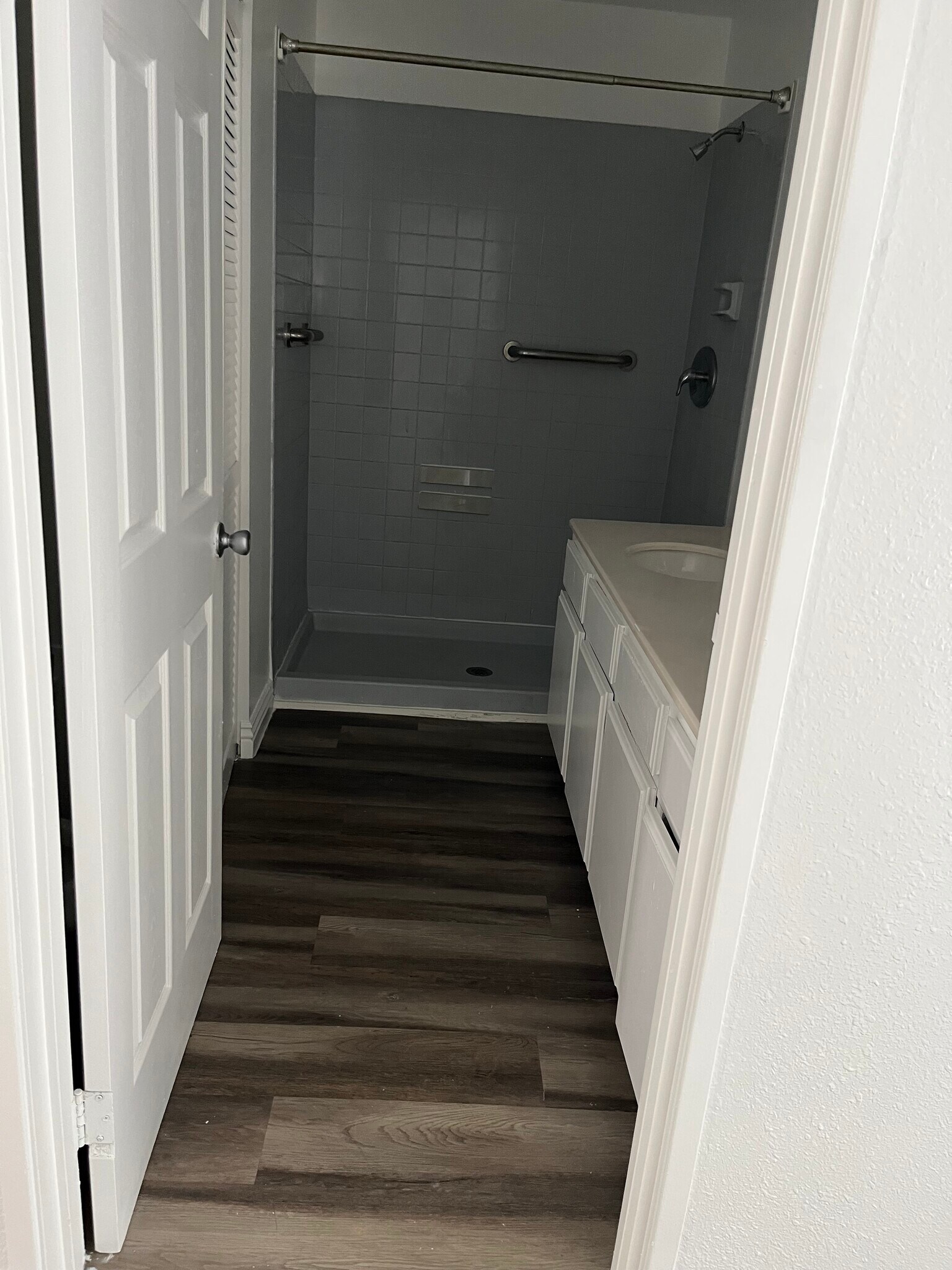 Building Photo - 5078 Spencer St