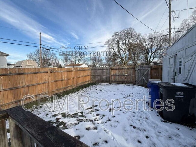 Building Photo - 2324 N Buckeye St