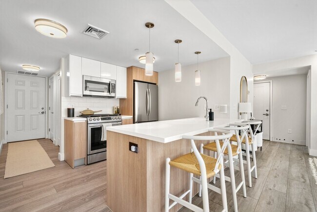 Building Photo - 14-16 Haynes St