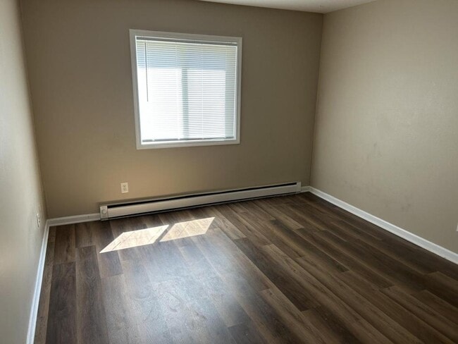 Building Photo - 6578 Lake Rd