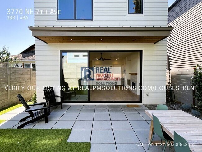 Building Photo - 3770 NE 7th Ave