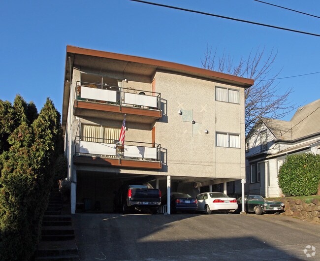 Whitman Apartments 4315 Whitman Ave N Seattle WA 98103 Apartment Finder