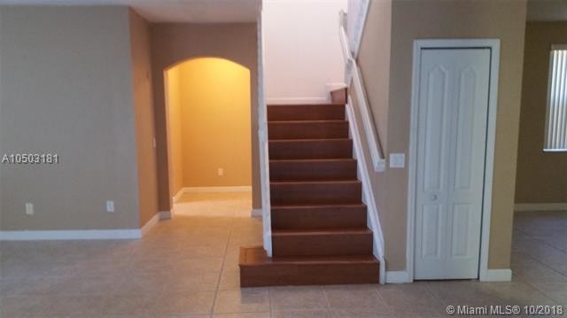 Building Photo - 4415 SW 160th Ave