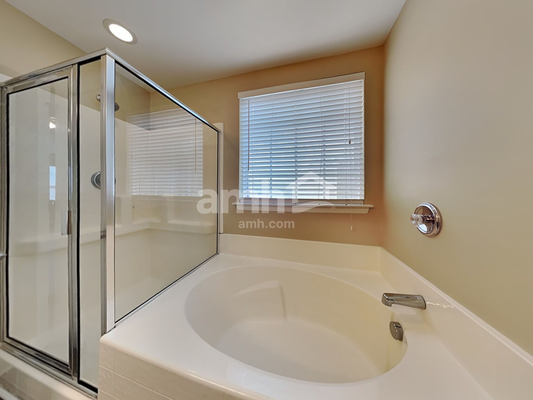 Building Photo - 1056 Whitlow Blvd