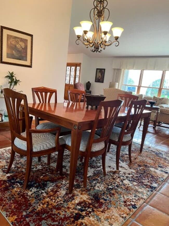 Building Photo - 103 Olympus Cir