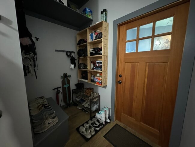 Mudroom - 1 Steele St