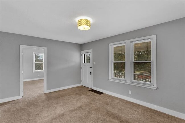 Building Photo - 1499 Stoltz Rd