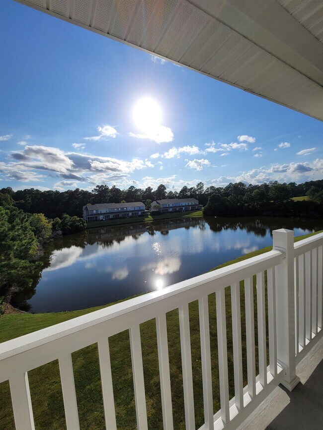 Building Photo - 340 Kiskadee Loop