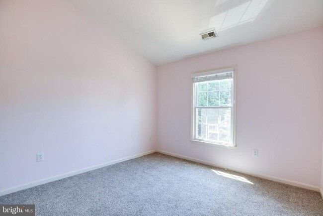 Building Photo - 3105 Sutherland Hill Ct