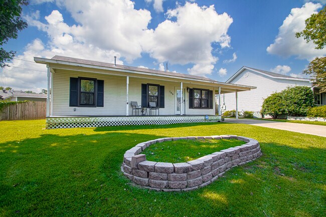 Building Photo - 106 Willow Grove Ct