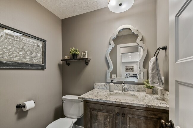 Building Photo - 4606 S 184th Plaza