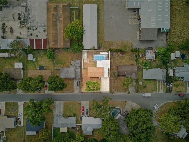 Building Photo - 3022 Hickory St