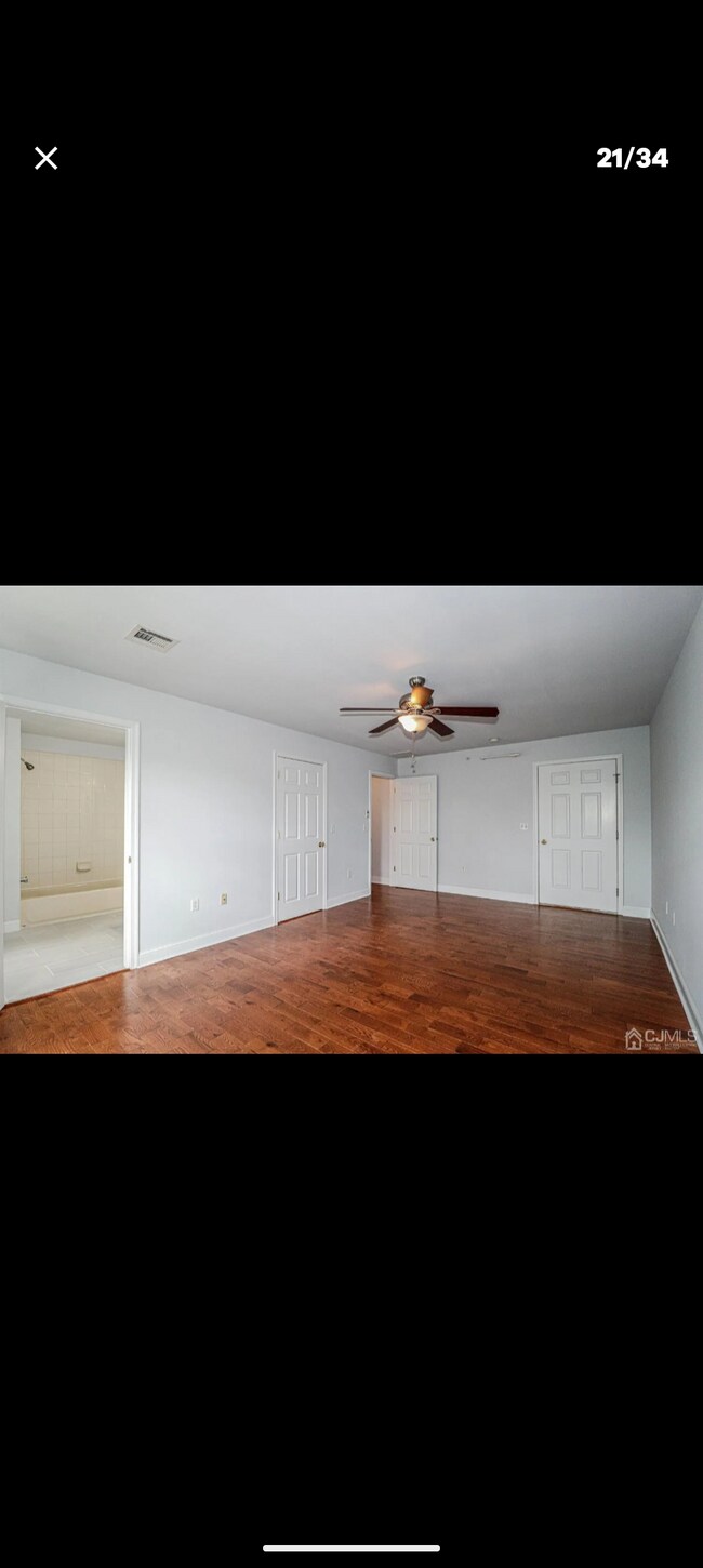 Building Photo - 138 Forest Dr