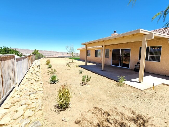 Building Photo - 57062 Millstone Dr