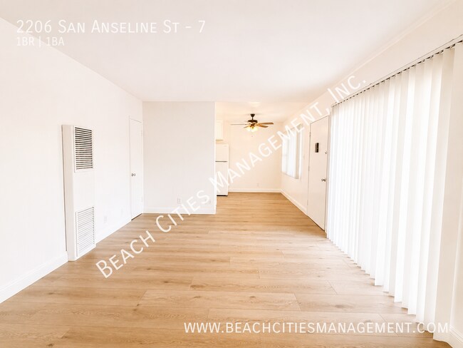 Building Photo - 2206 San Anseline Ave