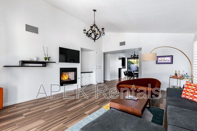 Building Photo - 2842 Sundance Cir W