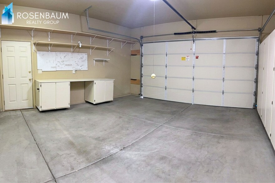 Building Photo - Beautiful 3-bedrooms, 2-baths home in the sought-after Granville Community of Prescott Valley!