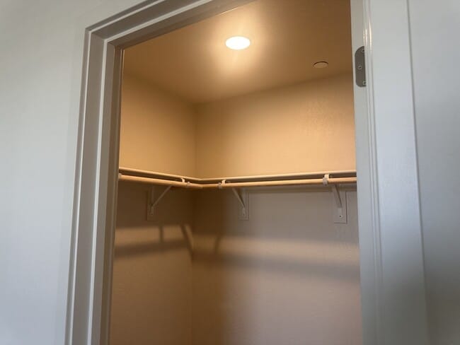 Building Photo - 4638 Athena Dr